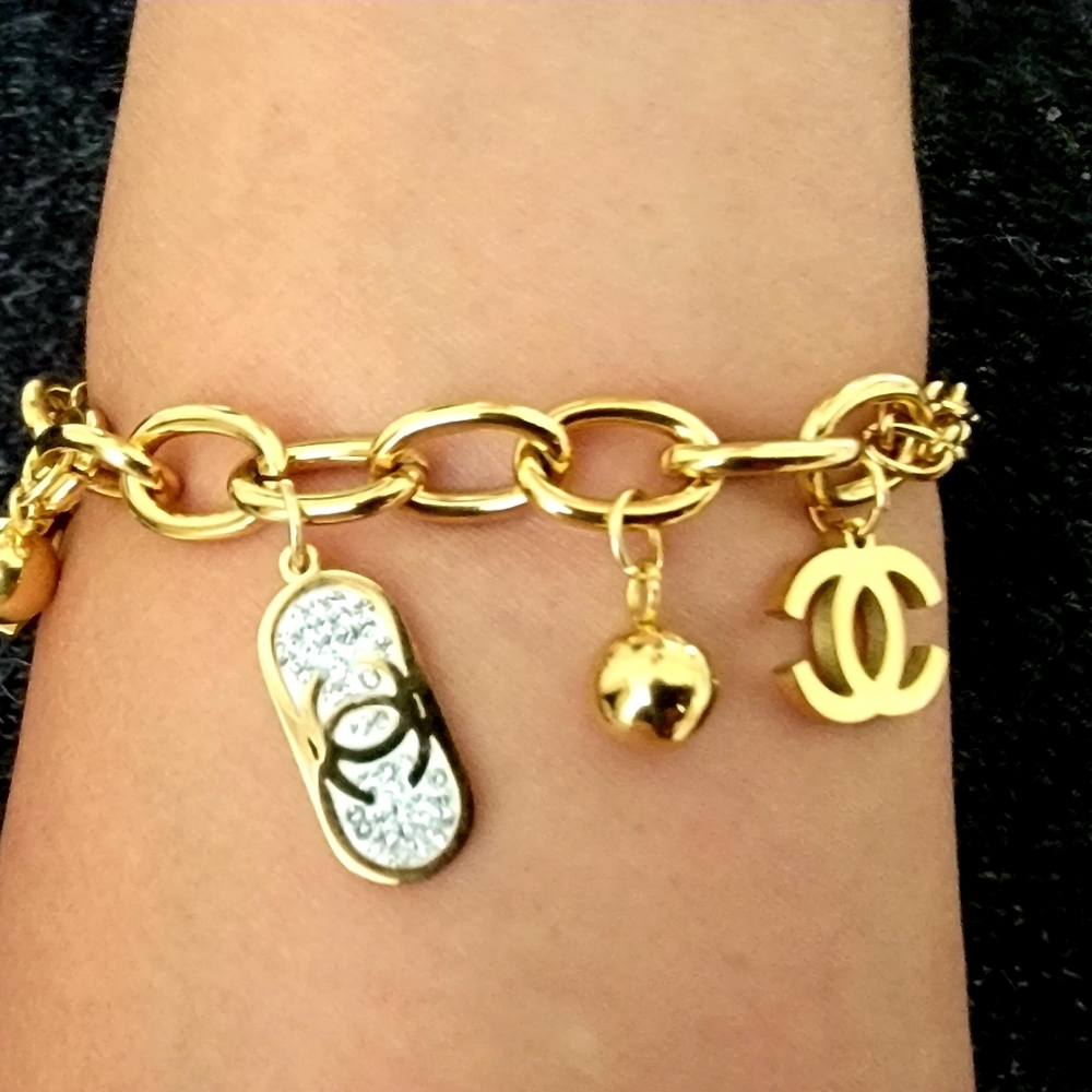 🌟LAST ONE CHARM BRACELET NWOT🌟 - Picture 4 of 11